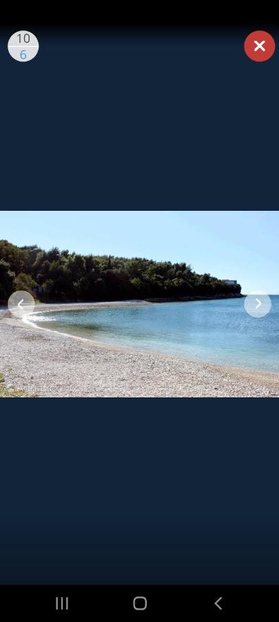 Apartment Tomas Near The Beach プーラ エクステリア 写真